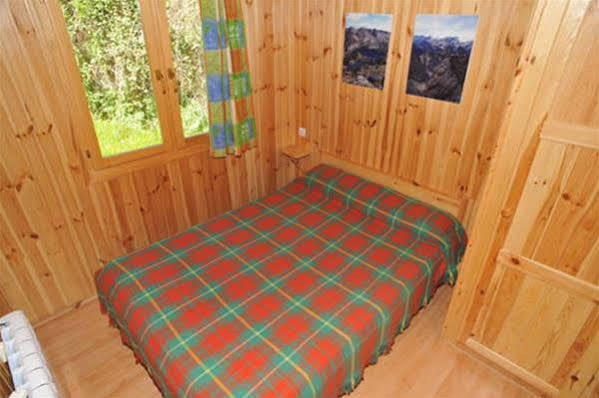 Camping La Torre Hotel Espot Exterior foto